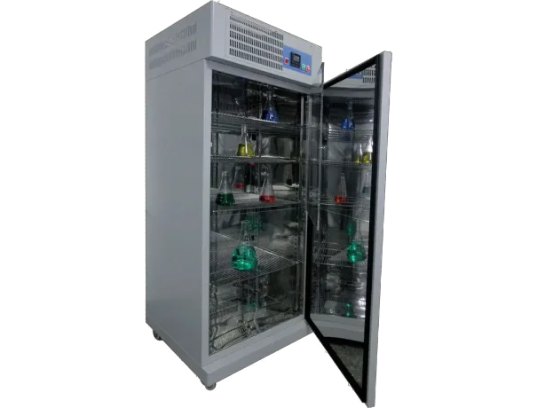 Refrigereted laboratory incubator 320 liter,0 to +70 deg C 3