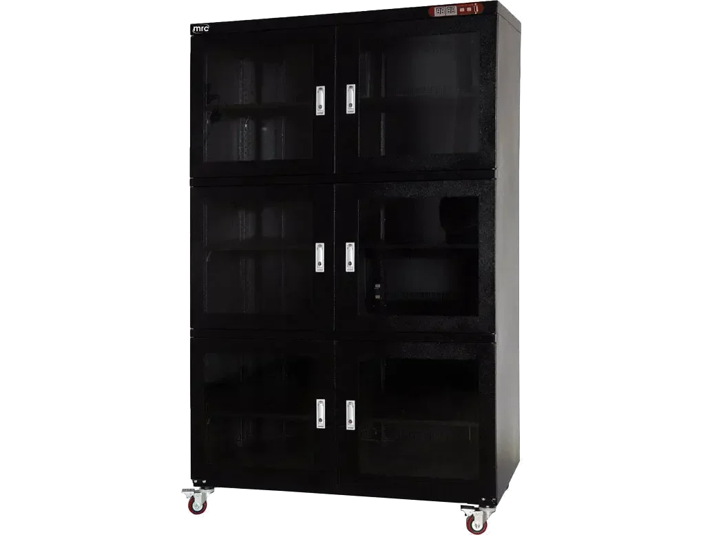 Dry cabinet 1-60%RH 1428 liter 5 Shelves 6 Doors