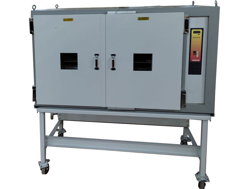 LARGE FORCED AIR OVEN UP TO 300DEGC, 340 LITER