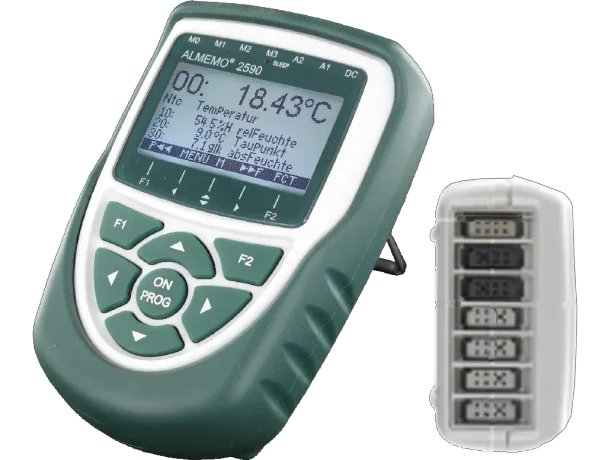 Professional  Data logger with 4 measuring inputs 3