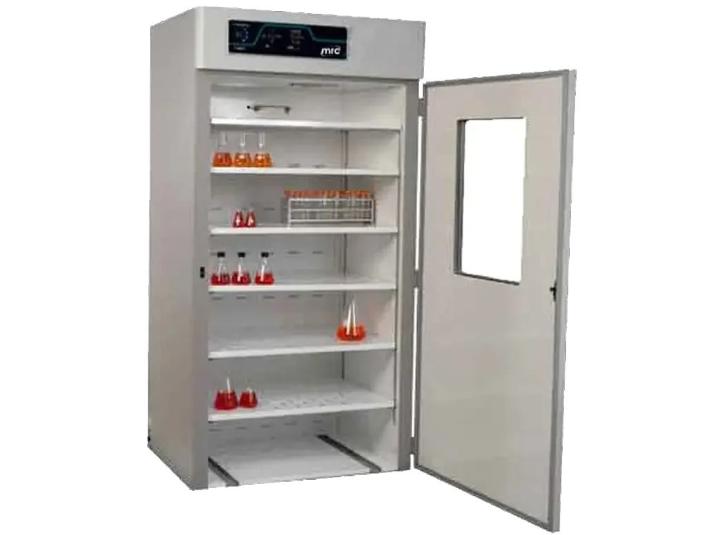 Large incubator 1092 liter up to 70 deg C 3
